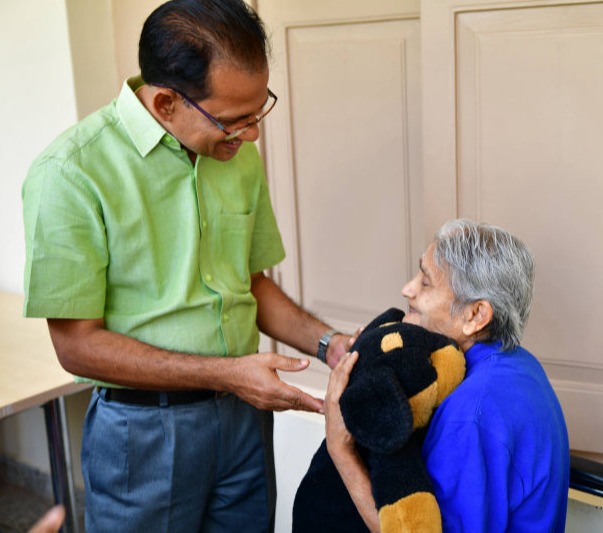 Elders at our Sandhya Suraksha centre engaged in activities